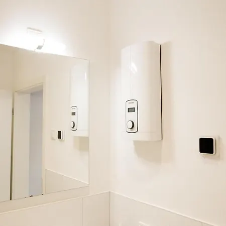 Bonquartier - Luxapt#3 Chice, Moderne Mit Self Check-in, Voll Ausgestatteter Kueche, Klimaanlage Und Parkplatz Sankt Augustin
