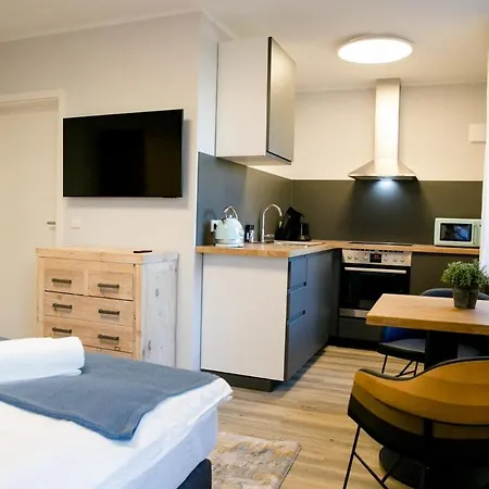 Bonquartier - Luxapt#3 Chice, Moderne Mit Self Check-in, Voll Ausgestatteter Kueche, Klimaanlage Und Parkplatz