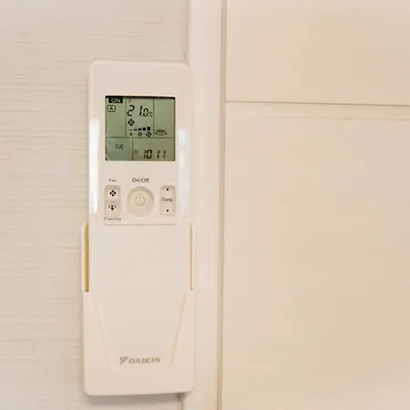 Bonquartier - Luxapt#3 Chice, Moderne Mit Self Check-in, Voll Ausgestatteter Kueche, Klimaanlage Und Parkplatz *