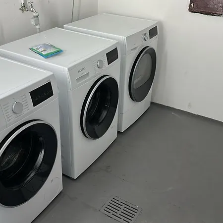 Bonquartier - Luxapt#3 Chice, Moderne Mit Self Check-in, Voll Ausgestatteter Kueche, Klimaanlage Und Parkplatz Апартаменты