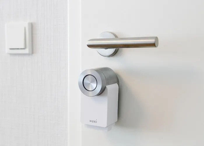 Apartment Bonquartier - Luxapt#3 Chice, Moderne Mit Self Check-in, Voll Ausgestatteter Kueche, Klimaanlage Und Parkplatz *