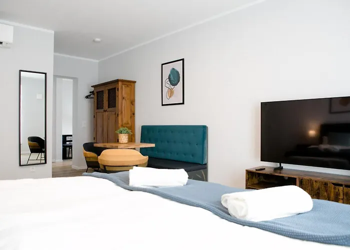 Bonquartier - Luxapt#3 Chice, Moderne Mit Self Check-in, Voll Ausgestatteter Kueche, Klimaanlage Und Parkplatz Apartment Sankt Augustin