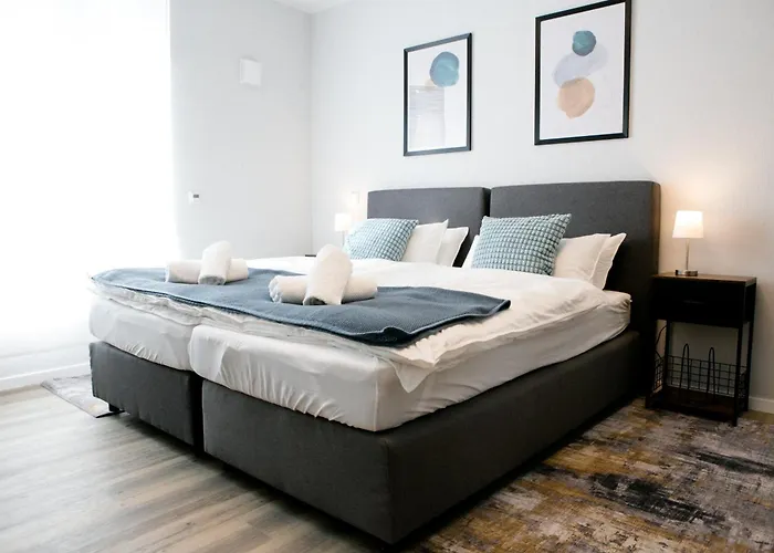 Bonquartier - Luxapt#3 Chice, Moderne Mit Self Check-in, Voll Ausgestatteter Kueche, Klimaanlage Und Parkplatz Sankt Augustin